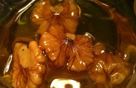 Орехи в мёде